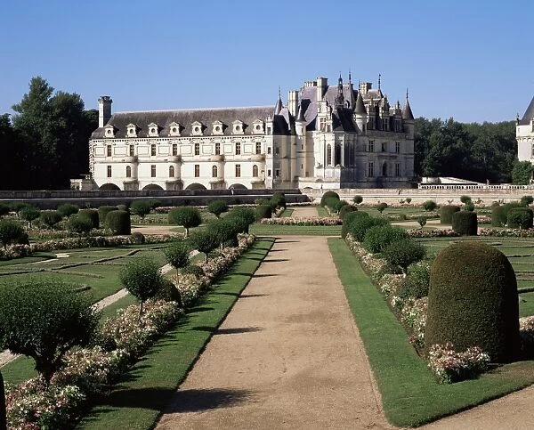 Chateau of Chenonceau and garden, Touraine, Loire Valley, Centre, France, Europe