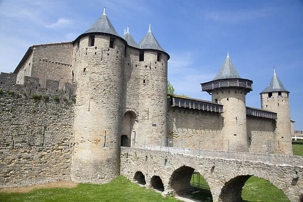The Chateau Comtal inside La Cite, Carcassonne, UNESCO World Heritage Site, Languedoc-Roussillon, France, Europe