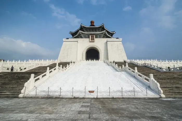 Framed Print : Chiang Kai-Shek memorial hall, Taipei, Taiwan, Asia Framed Print : Chiang Kai-Shek memorial hall, Taipei, Taiwan, Asia