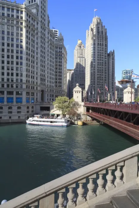 Framed Print : Chicago River and DuSable Bridge with Wrigley Building and Tribune Tower, Chicago, Illinois, United States of America, North America Framed Print : Chicago River and DuSable Bridge with Wrigley Building and Tribune Tower, Chicago, Illinois, United States of America, North America