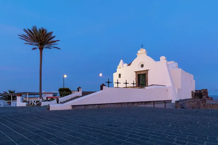 Framed Print : Chiesa del Soccorso at dawn with Full Moon, Forio, Island of Ischia, Campania, Italy, Europe Framed Print : Chiesa del Soccorso at dawn with Full Moon, Forio, Island of Ischia, Campania, Italy, Europe