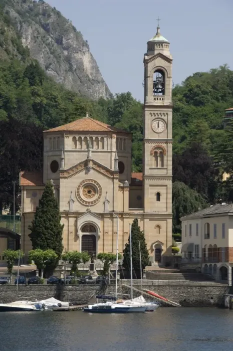 Framed Print : Chiesa Parrocchiale, Tremezzo, Lake Como, Lombardy, Italy, Europe Framed Print : Chiesa Parrocchiale, Tremezzo, Lake Como, Lombardy, Italy, Europe