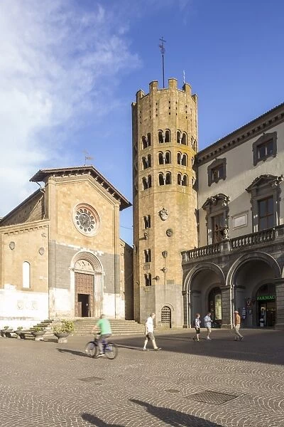 Chiesa San Andrea, Piazza della Repubblica, Orvieto, Umbria, Italy, Europe