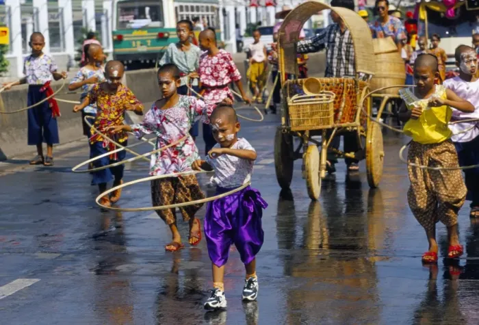 Framed Print : Children playing and parading in streets during King Narai Reign Fair Framed Print : Children playing and parading in streets during King Narai Reign Fair