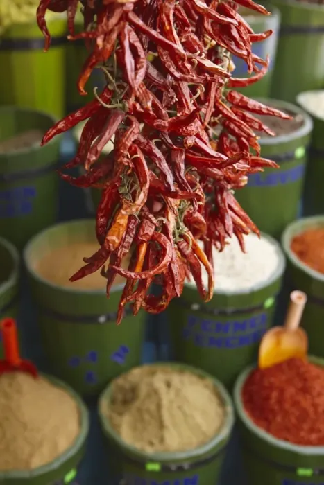 Framed Print : Chillies in spice market, Istanbul, Turkey, Europe Framed Print : Chillies in spice market, Istanbul, Turkey, Europe