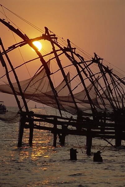 Chinese fishing nets at Fort Cochin