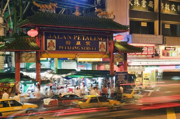Framed Print : Chinese gate at Petaling Street market, Chinatown, Kuala Lumpur, Malaysia Framed Print : Chinese gate at Petaling Street market, Chinatown, Kuala Lumpur, Malaysia