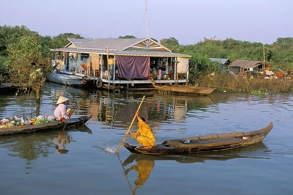 Chong Kneas village, Tonle Sap lake, Siem Reap, Cambodia, Indochina, Southeast Asia, Asia