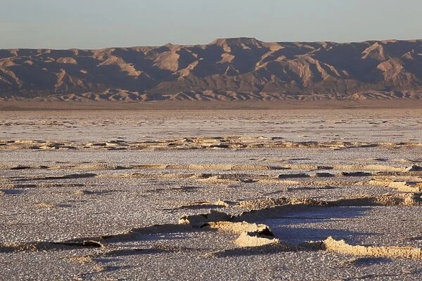Chott El Jerid, flat dry salt lake between Tozeur and Kebili, Tunisia, North Africa