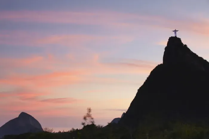 Framed Print : Christ the Redeemer statue (Cristo Redentor) at sunset, Corvocado, Rio de Janeiro, Brazil, South America Framed Print : Christ the Redeemer statue (Cristo Redentor) at sunset, Corvocado, Rio de Janeiro, Brazil, South America