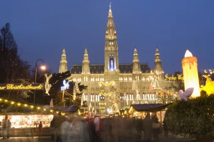 Framed Print : Christkindlmarkt (Christmas Market) and Rathaus (Town Hall) at Rathausplatz at twilight Framed Print : Christkindlmarkt (Christmas Market) and Rathaus (Town Hall) at Rathausplatz at twilight