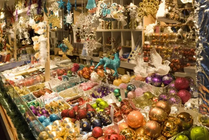 Framed Print : Christmas decorations at stall, Christkindlmarkt (Christmas Market) at Rathausplatz Framed Print : Christmas decorations at stall, Christkindlmarkt (Christmas Market) at Rathausplatz