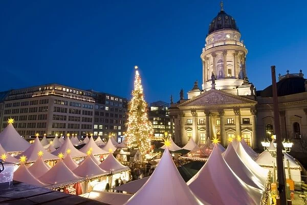 Christmas market, Gendarmenmarkt, Berlin, Germany, Europe