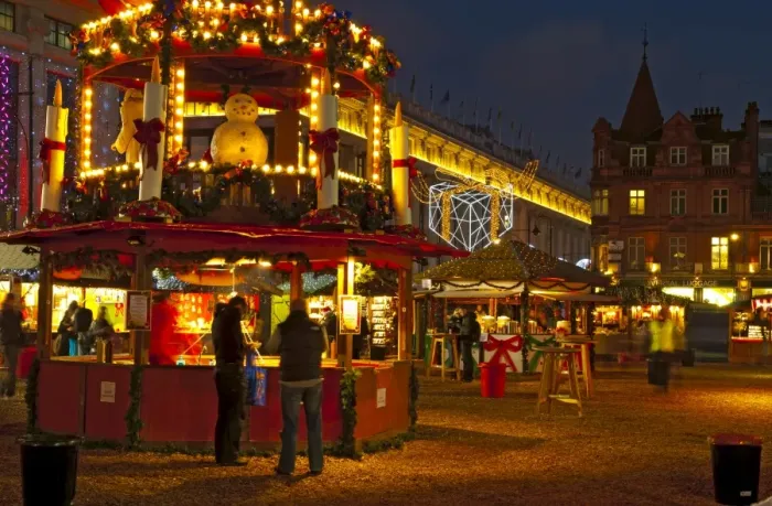 Framed Print : Christmas Market, Oxford Street, London, England, United Kingdom, Europe Framed Print : Christmas Market, Oxford Street, London, England, United Kingdom, Europe