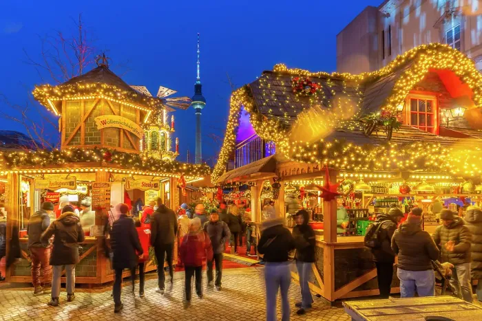 Framed Print : Christmas market stalls in Vorplatz Berliner Schloss at Christmas and Berlin TV Tower in background, Mitte, Berlin, Germany Framed Print : Christmas market stalls in Vorplatz Berliner Schloss at Christmas and Berlin TV Tower in background, Mitte, Berlin, Germany