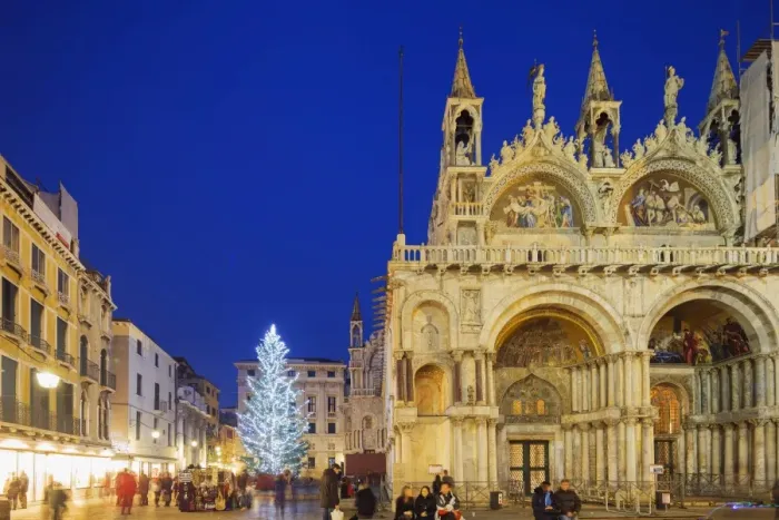 Framed Print : Christmas tree in St. Marks Square, San Marco, Venice, UNESCO World Heritage Site, Veneto, Italy, Europe Framed Print : Christmas tree in St. Marks Square, San Marco, Venice, UNESCO World Heritage Site, Veneto, Italy, Europe