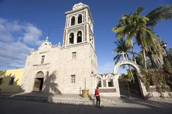 Church la Signora de Loreto 1697, the first Jesuit mission in Baja California, San Loreto