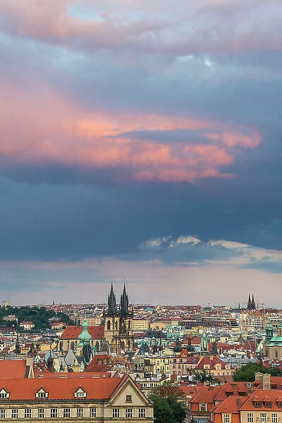 Church of Our Lady before Tyn at sunset, UNESCO World Heritage Site, Prague, Bohemia, Czech Republic (Czechia), Europe