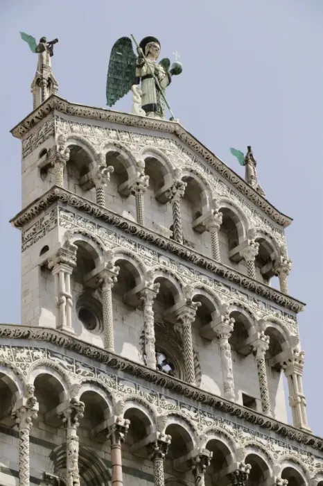 Framed Print : Church of San Michele, Lucca, Tuscany, Italy, Europe Framed Print : Church of San Michele, Lucca, Tuscany, Italy, Europe