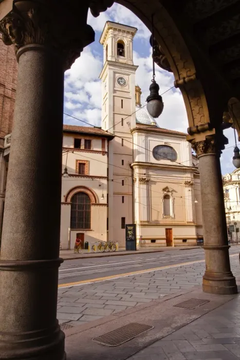 Framed Print : The church of San Tommaso Apostolo, Turin, Piedmont, Italy, Europe Framed Print : The church of San Tommaso Apostolo, Turin, Piedmont, Italy, Europe