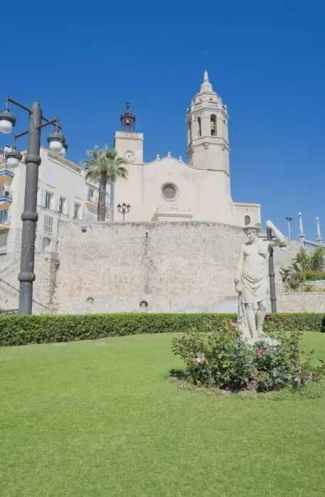 Framed Print : Church of Sant Bartomeu and Santa Tecla, Sitges, Costa Dorada, Catalonia, Spain, Europe Framed Print : Church of Sant Bartomeu and Santa Tecla, Sitges, Costa Dorada, Catalonia, Spain, Europe