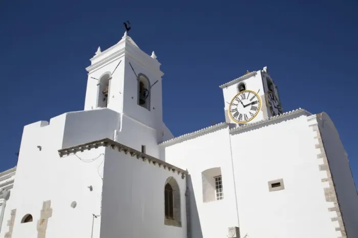 Framed Print : Church of Santa Maria do Castelo, Tavira, Algarve, Portugal, Europe Framed Print : Church of Santa Maria do Castelo, Tavira, Algarve, Portugal, Europe
