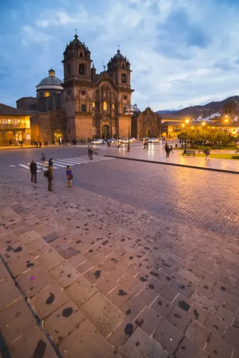 Framed Print : Church of the Society of Jesus in Plaza de Armas at night, UNESCO World Heritage Site Framed Print : Church of the Society of Jesus in Plaza de Armas at night, UNESCO World Heritage Site