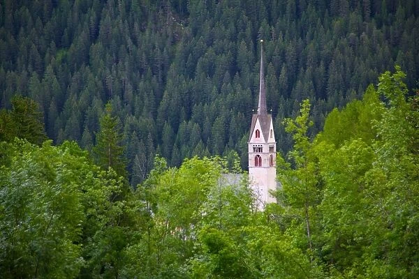 Church, Vigo di Fassa, Fassa Valley, Trento Province, Trentino-Alto Adige  /  South Tyrol, Italian Dolomites, Italy, Europe