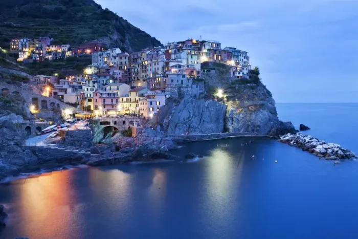 Framed Print : The Cinque Terre village of Manarola at dusk, Cinque Terre, UNESCO World Heritage Site, Liguria, Italy, Mediterranean, Europe
