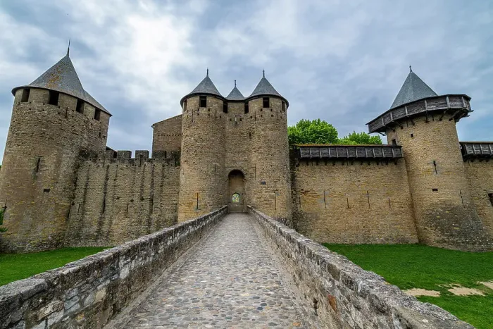 Framed Print : Cite de Carcassonne citadel, UNESCO World Heritage Site, Carcassonne, Aude, Occitania, France, Europe Framed Print : Cite de Carcassonne citadel, UNESCO World Heritage Site, Carcassonne, Aude, Occitania, France, Europe