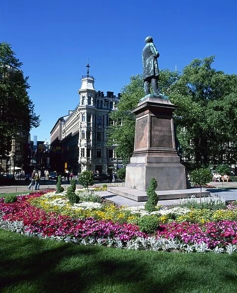 City centre park in the summer, Helsinki, Finland, Scandinavia, Europe