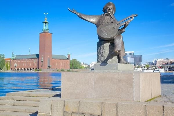 The City Hall and Evert Taube statue, Kungsholmen, Stockholm, Sweden, Scandinavia, Europe