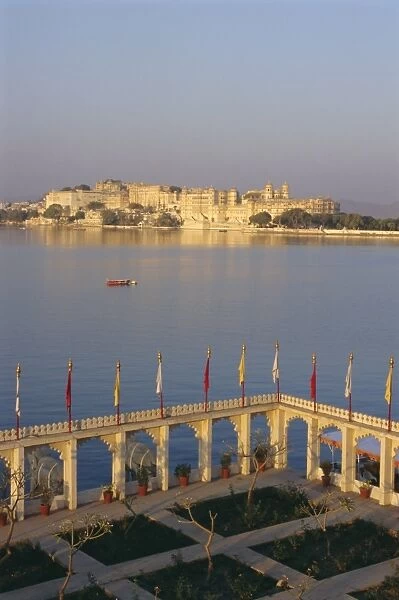 City Palace from the Jag Mandir