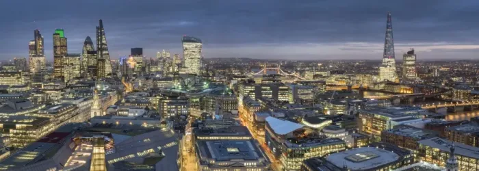 Framed Print : City panorama at dusk, London, England, United Kingdom, Europe Framed Print : City panorama at dusk, London, England, United Kingdom, Europe