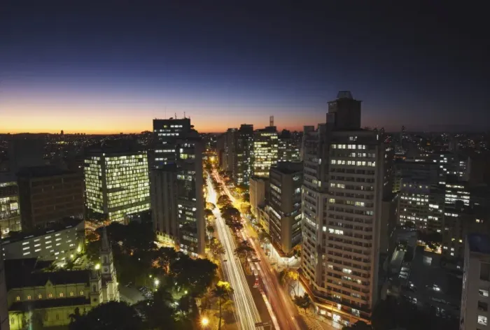 Framed Print : City skyline at dusk, Belo Horizonte, Minas Gerais, Brazil, South America Framed Print : City skyline at dusk, Belo Horizonte, Minas Gerais, Brazil, South America