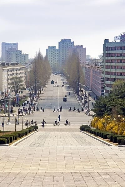 City streets, Hamhung, Democratic Peoples Republic of Korea (DPRK), North Korea, Asia