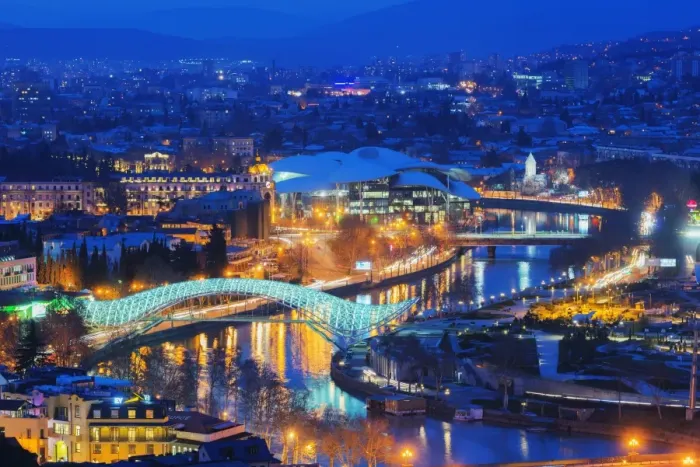 Framed Print : City view, Bridge of Peace and Public Service Hall House of Justice on Mtkvari River Framed Print : City view, Bridge of Peace and Public Service Hall House of Justice on Mtkvari River