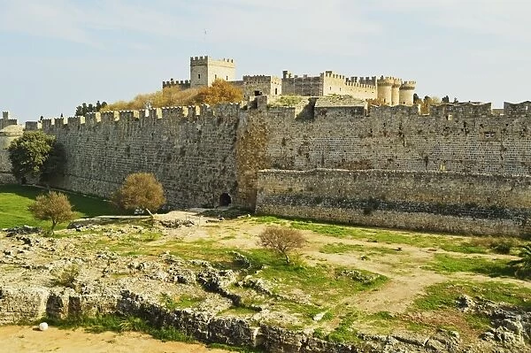 City walls of Old Town and Palace of the Grand Master, Rhodes City, Rhodes, Dodecanese, Greek Islands, Greece, Europe