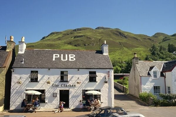 The Clachan Pub near Eilean Donan Castle