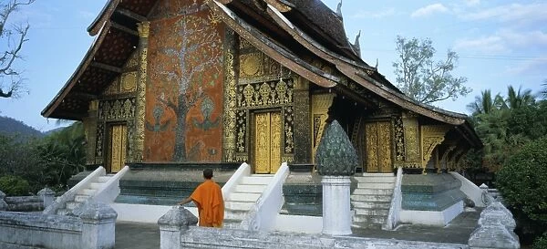 Classic Lao temple architecture