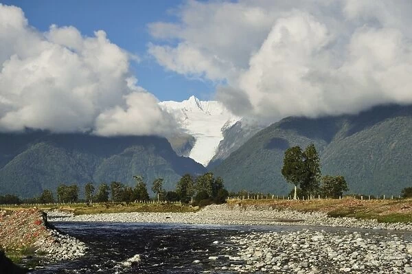 Clearwater Creek and Fox Glacier, Westland Tai Poutini National Park, UNESCO World Heritage Site