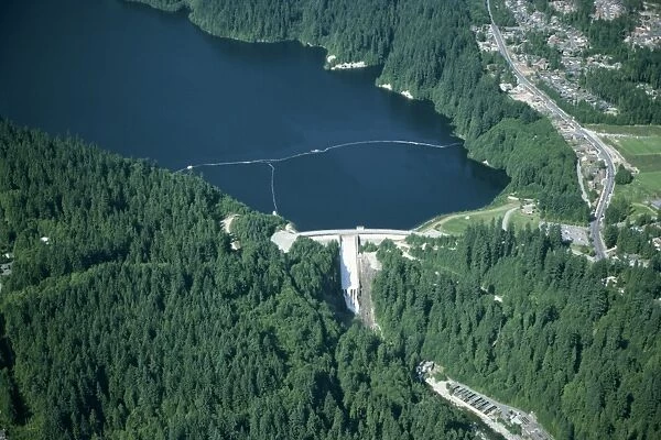 Cleveland Dam, Capilano River, Vancouver, British Columbia, Canada, North America