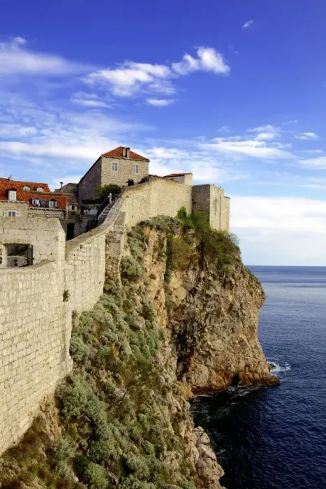 Framed Print : Cliff and medieval city walls of Dubrovnik, UNESCO World Heritage Site, Croatia, Europe Framed Print : Cliff and medieval city walls of Dubrovnik, UNESCO World Heritage Site, Croatia, Europe