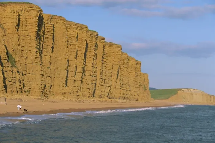 Framed Print : Cliffs towering over West Bay Beach, Dorset, England, United Kingdom, Europe Framed Print : Cliffs towering over West Bay Beach, Dorset, England, United Kingdom, Europe