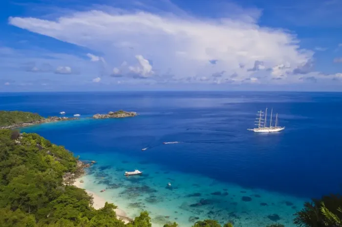 Framed Print : Clipper ship anchored off Ko Miang Island, Similan Islands in the Andaman Sea Framed Print : Clipper ship anchored off Ko Miang Island, Similan Islands in the Andaman Sea