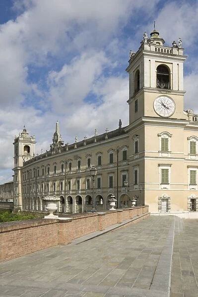 The clock tower and the long wall showing the serpentine design, The Ducal Palace