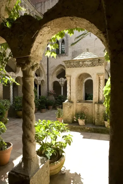 Framed Print : Cloister at Villa Cimbrone, Ravello, Campania, Italy, Europe Framed Print : Cloister at Villa Cimbrone, Ravello, Campania, Italy, Europe