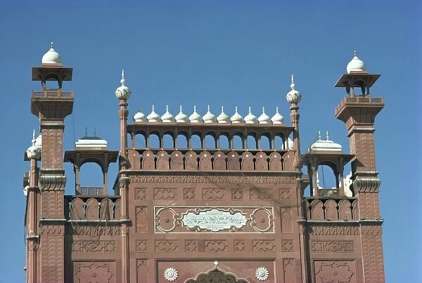 Close-up of domes and walls of the Badshahi mosque in Lahore