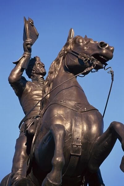 Close-up of statue of General Grant on horseback in New Orleans