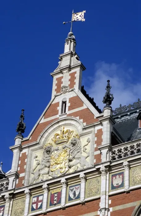 Framed Print : Detail of coats of arms on the facade of the Central Station Framed Print : Detail of coats of arms on the facade of the Central Station